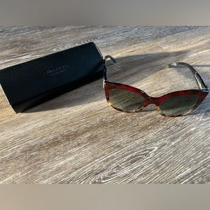 Burberry Sunglasses